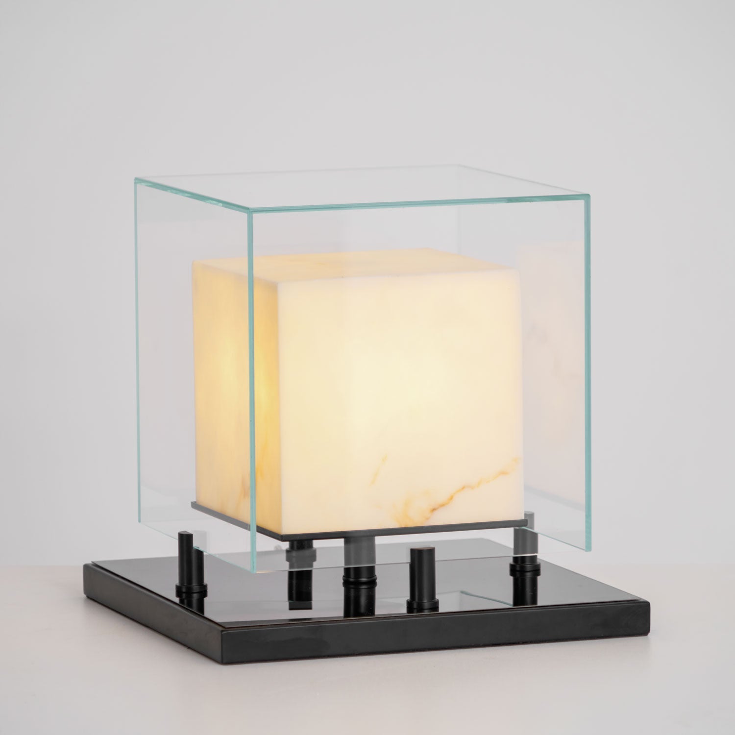 Lampe à poser moderne Creed en Albâtre Noir et transparent et blanc