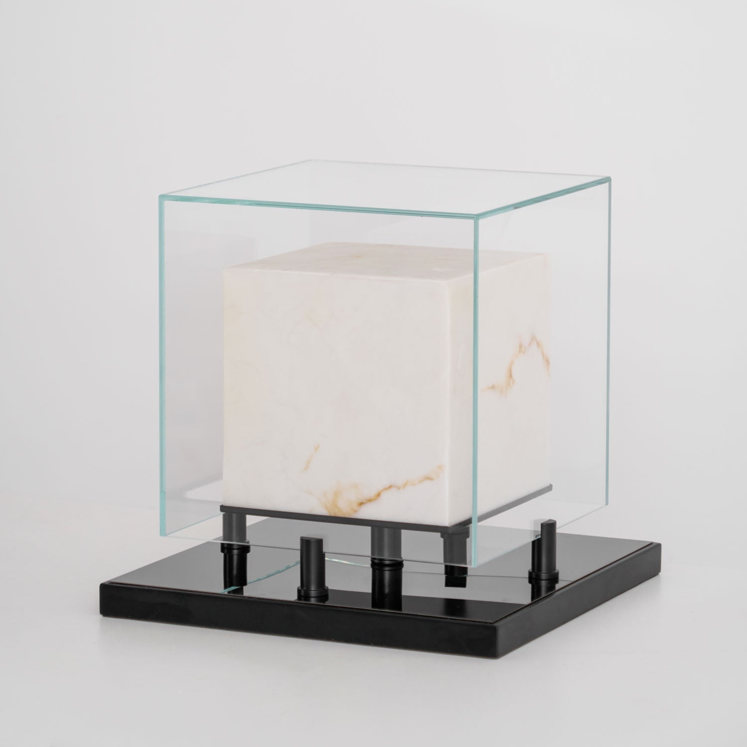 Lampe à poser moderne Creed en Albâtre Noir et transparent et blanc
