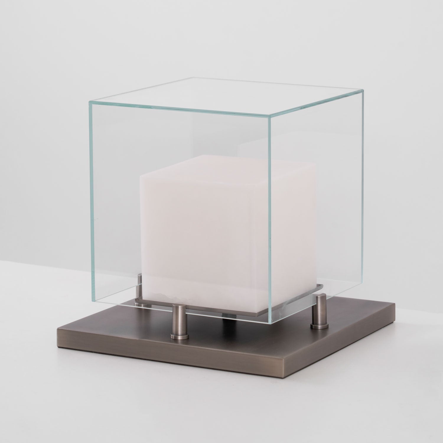 Lampe à poser moderne Creed en Albâtre Noir et transparent et blanc