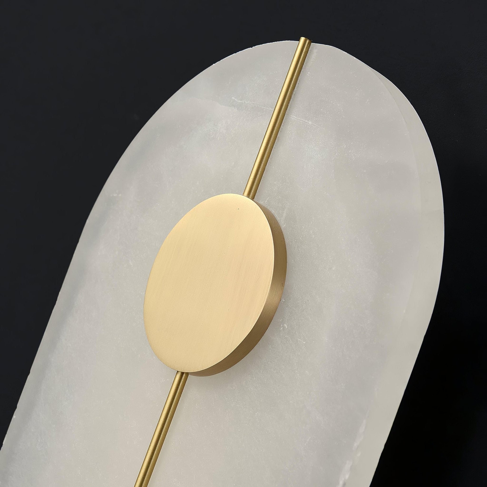 Applique murale moderne Hemsley en Albâtre Blanc et laiton