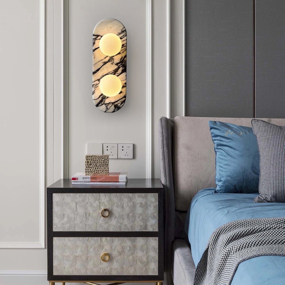 Applique murale moderne Amundi en Marbre, Verre Noir et blanc stripes