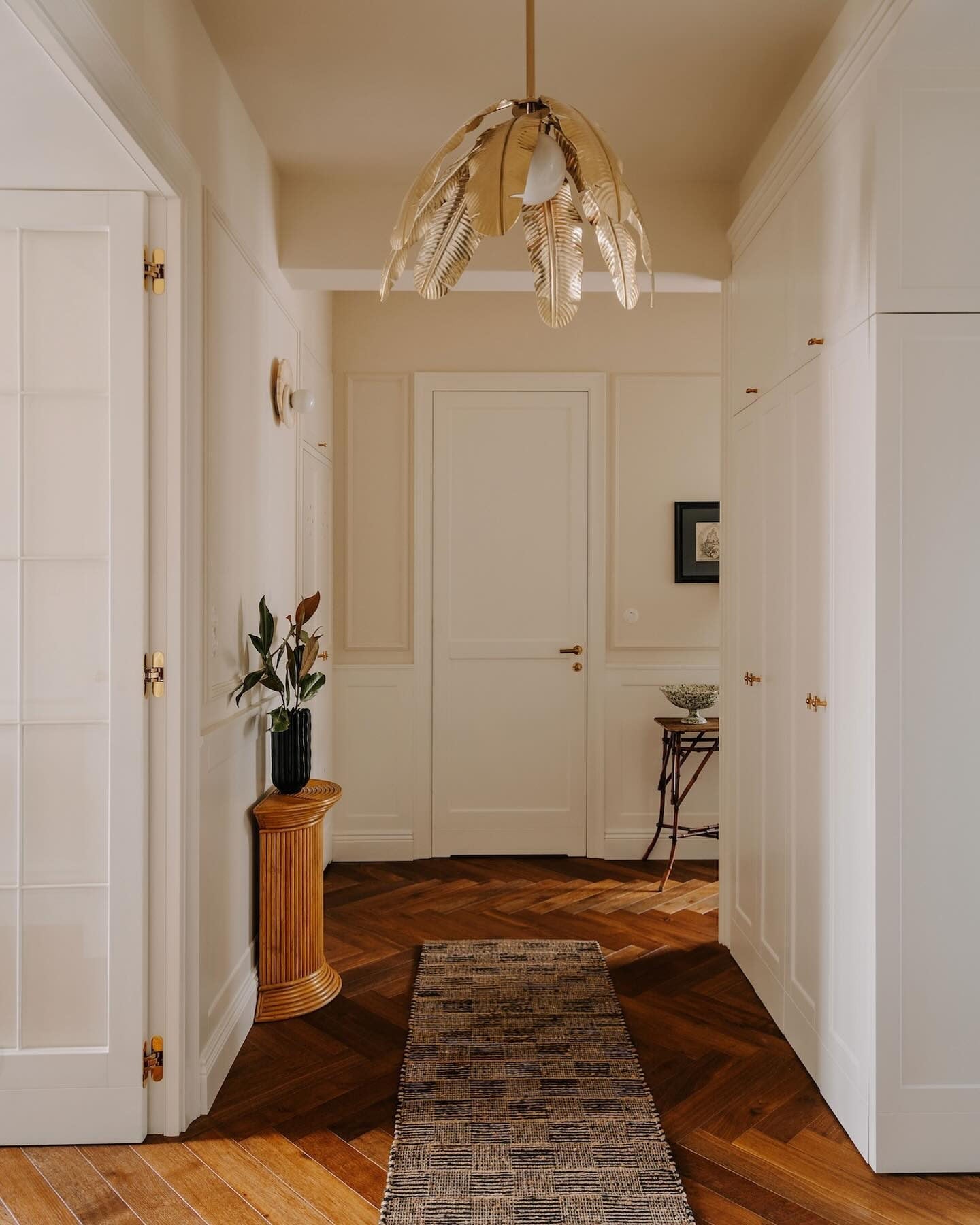 Applique murale moderne Hedvig en pierre, Marbre Beige albâtre
