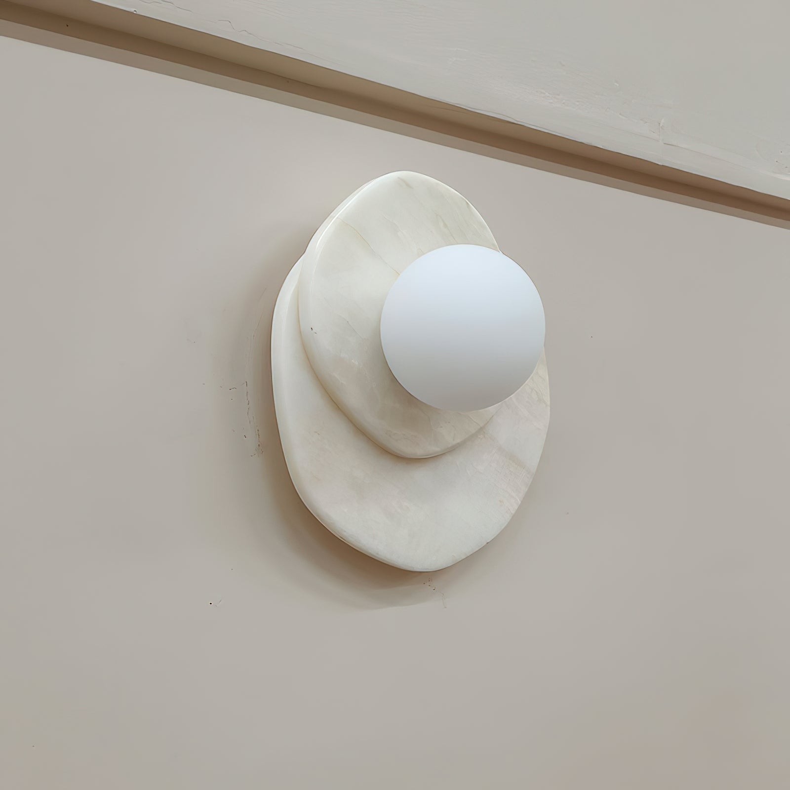 Applique murale moderne Hedvig en pierre, Marbre Beige albâtre