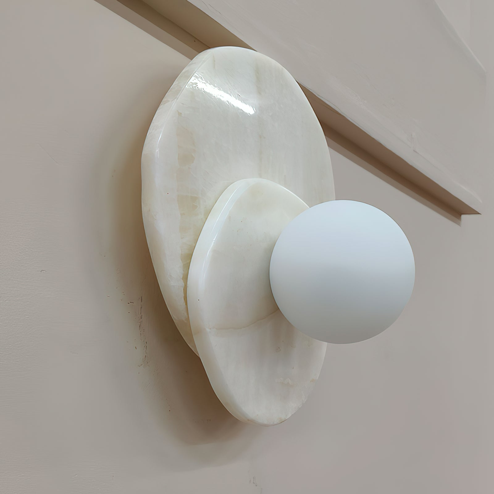 Applique murale moderne Hedvig en pierre, Marbre Beige albâtre