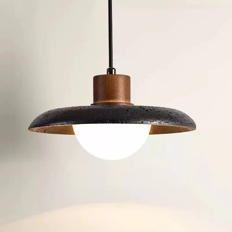 Suspension moderne Ewing en pierre Noir travertin et noyer