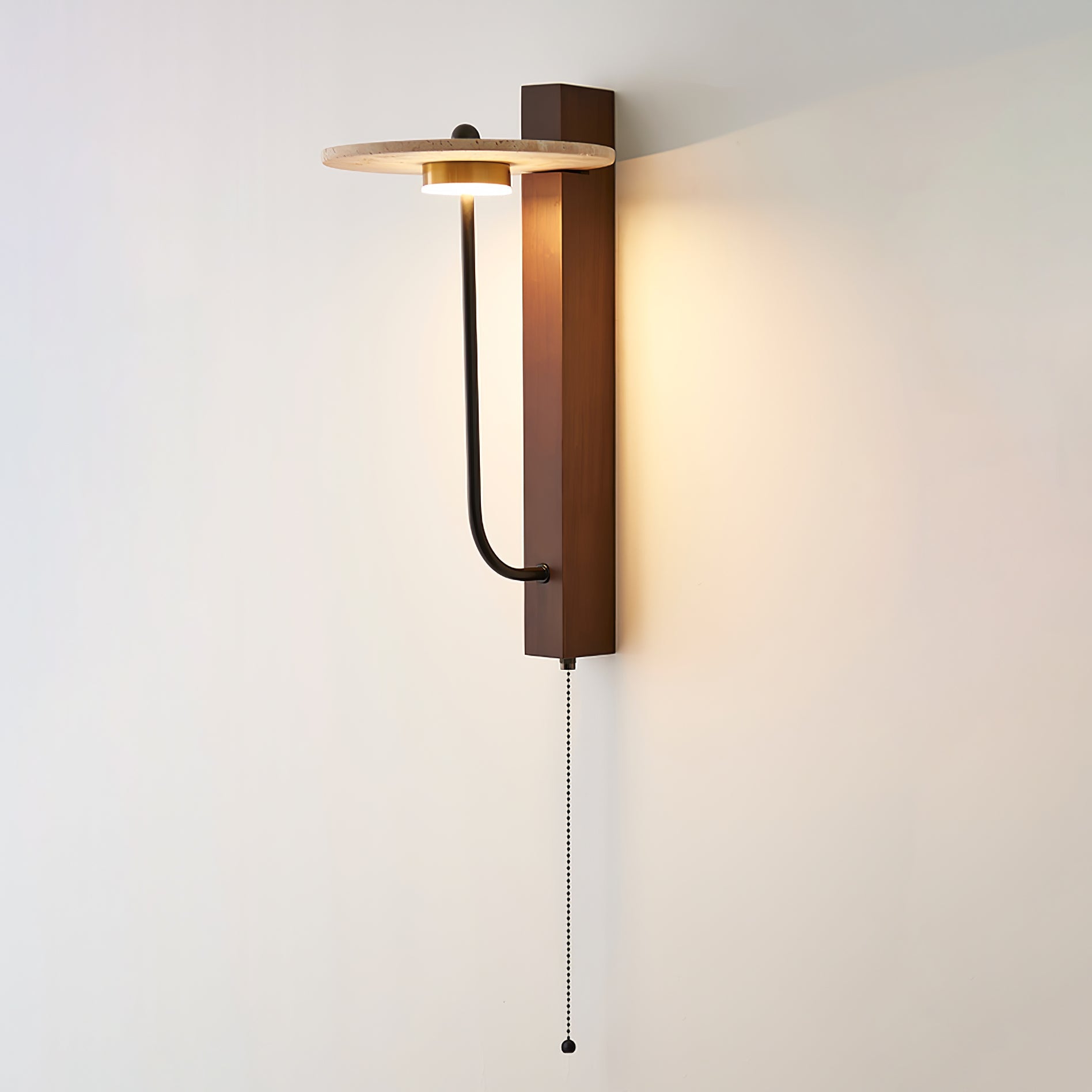 Applique murale moderne Winslow en Noyer bois et travertin jaune