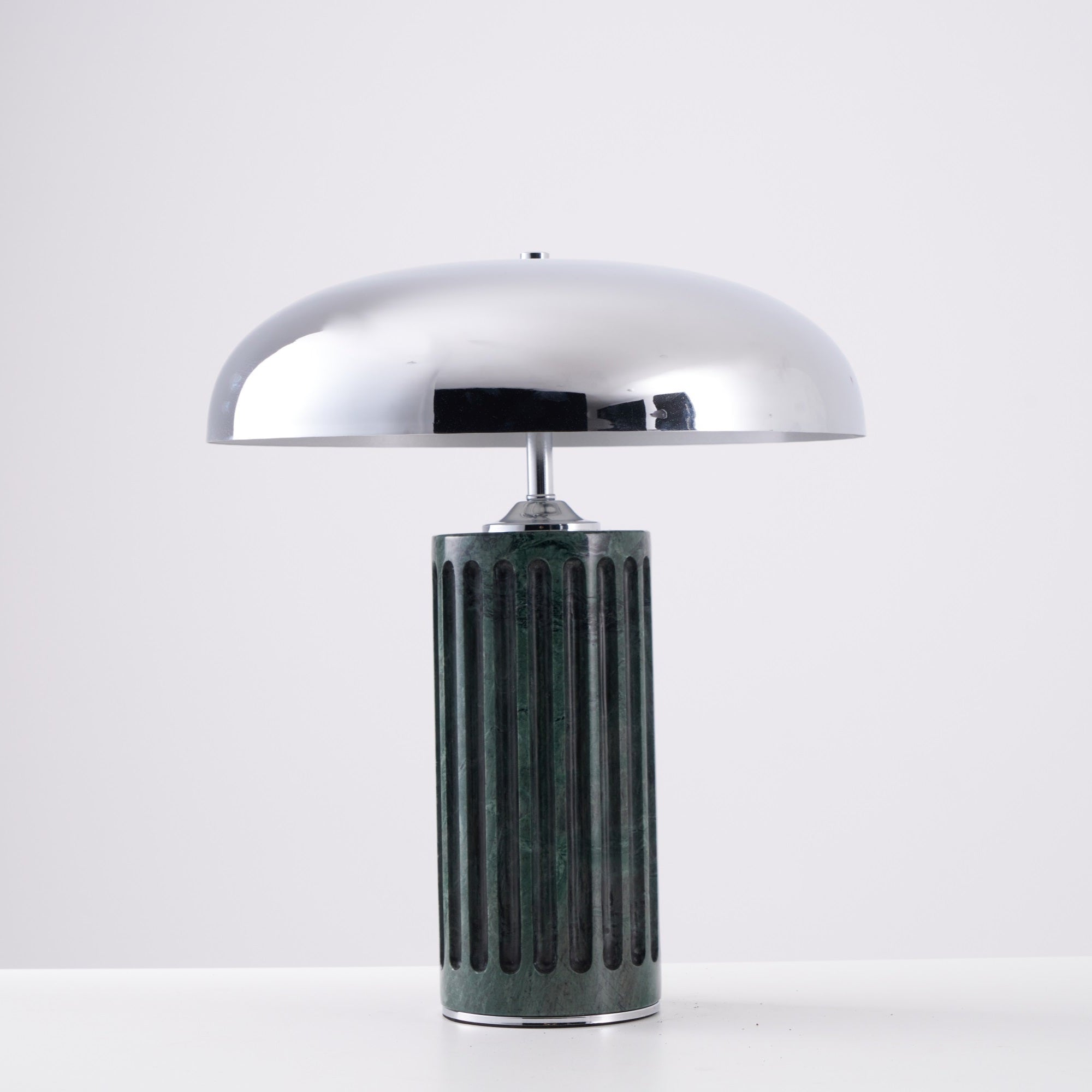 Lampe à poser moderne Wyatt en Marbre Vert et chrome