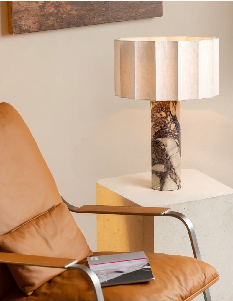 Lampe à poser moderne Asgrim en Marbre Bulgari violet et blanc