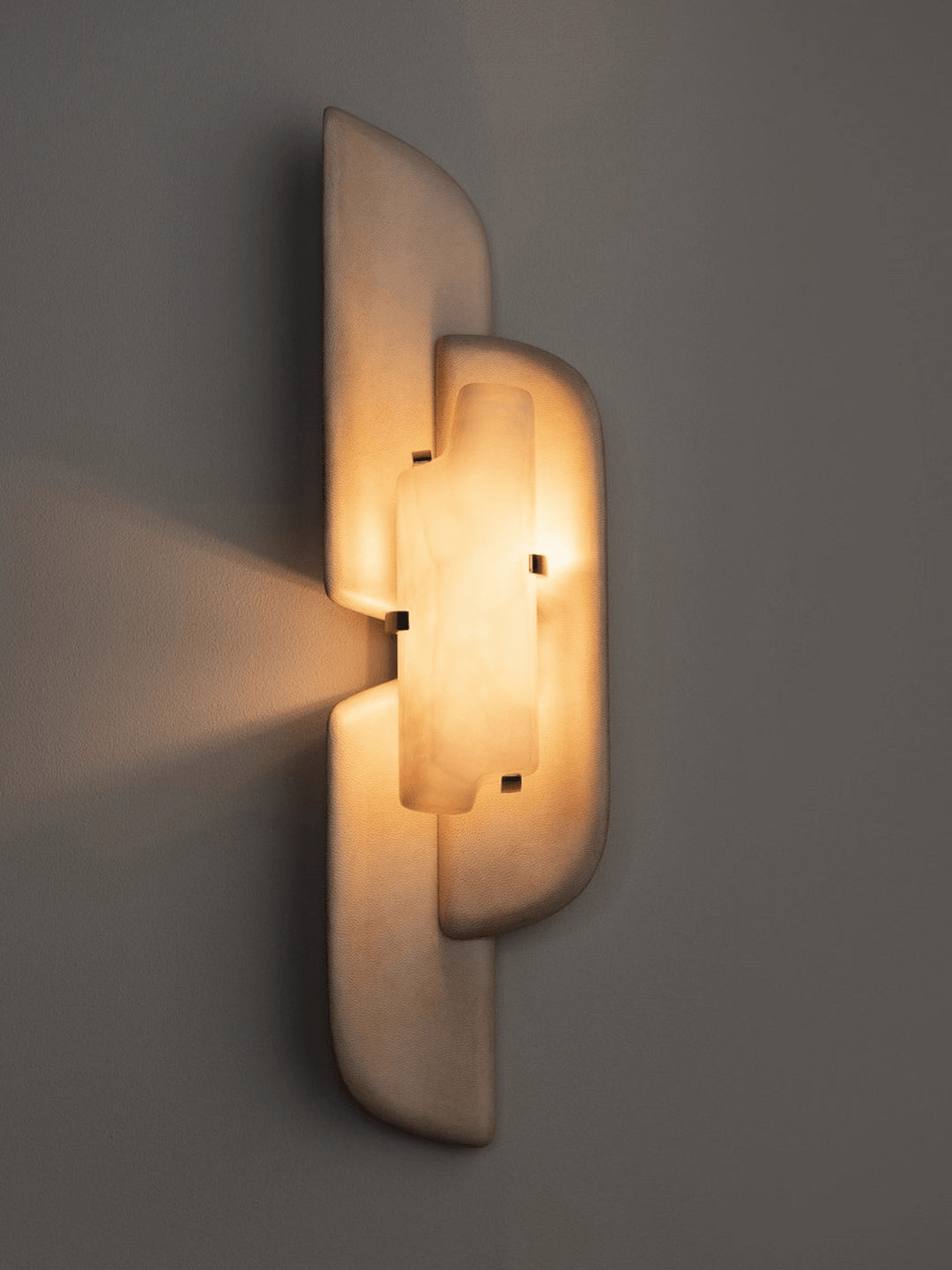 Applique murale moderne Theon en Blanc albâtre et beige