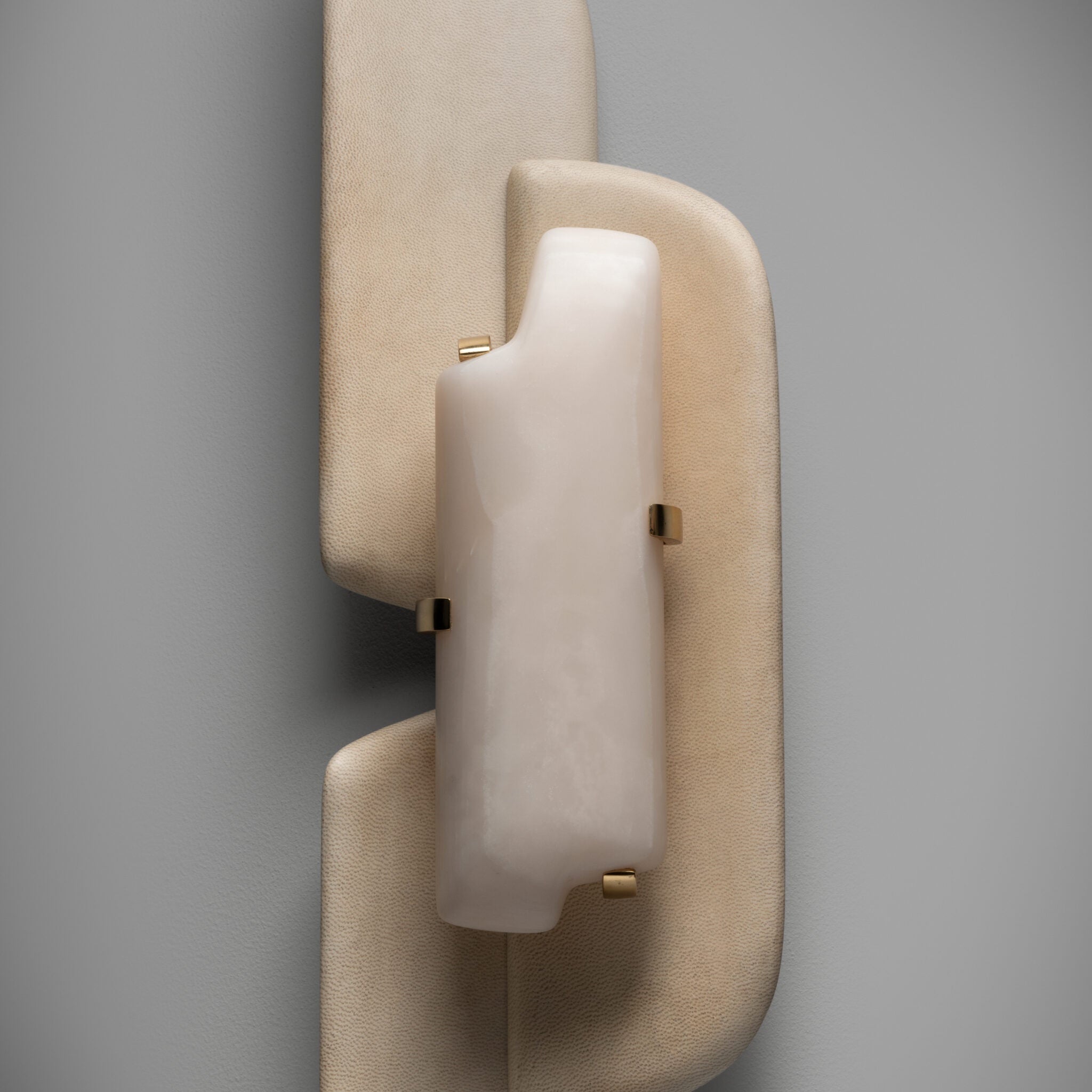 Applique murale moderne Theon en Blanc albâtre et beige