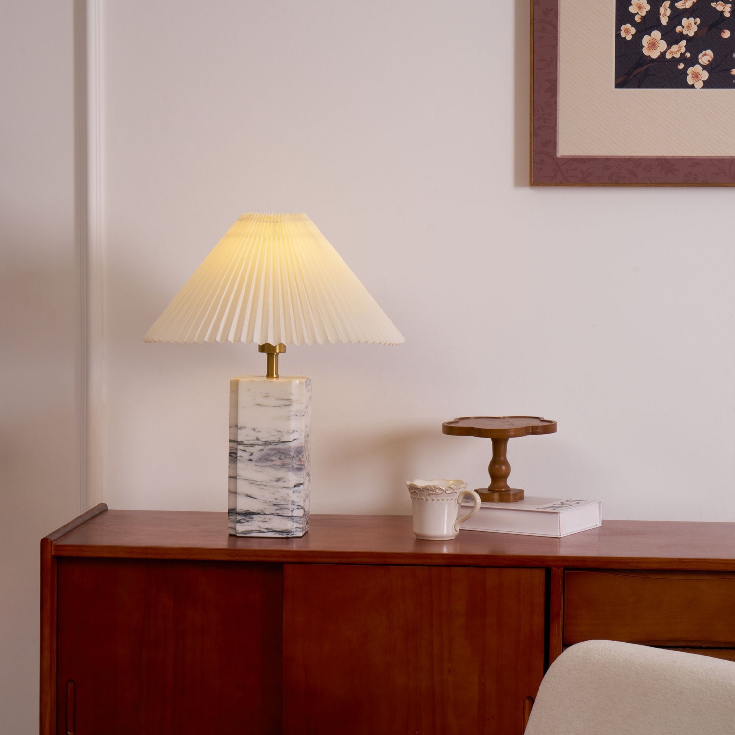 Lampe à poser moderne Devan en Blanc abat-jour et blanc marbre