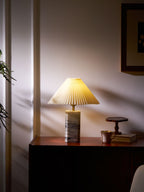 Lampe à poser moderne Devan en Blanc abat-jour et blanc marbre