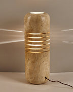 Lampadaire moderne Garth en pierre Travertin jaune