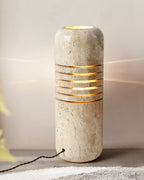 Lampadaire moderne Garth en pierre Travertin jaune