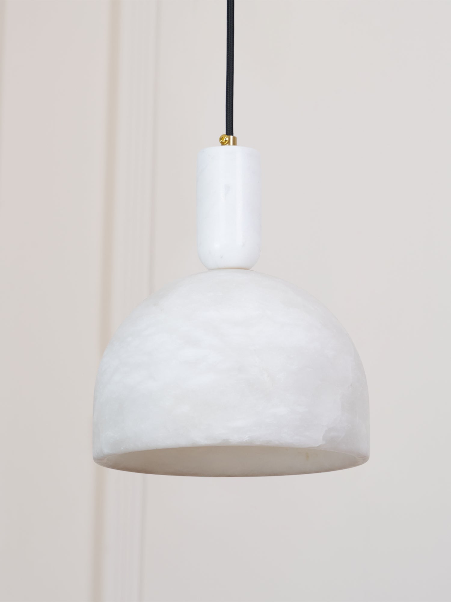 Suspension moderne Draco en Albâtre Blanc