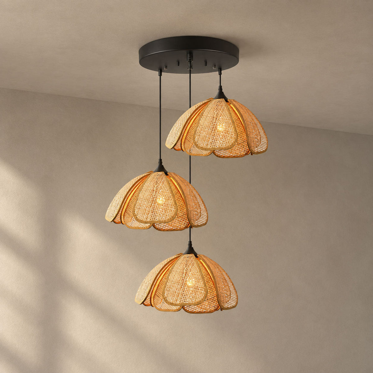 Bloom Rattan Pendant Lamp