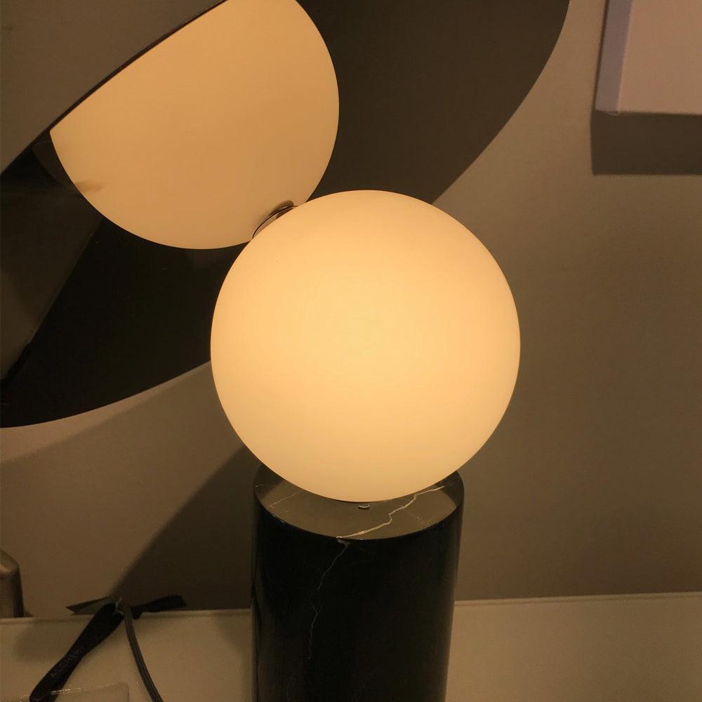 Lampe à poser moderne Demond en Doré et noir marbre