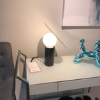 Lampe à poser moderne Demond en Or et blanc marbre