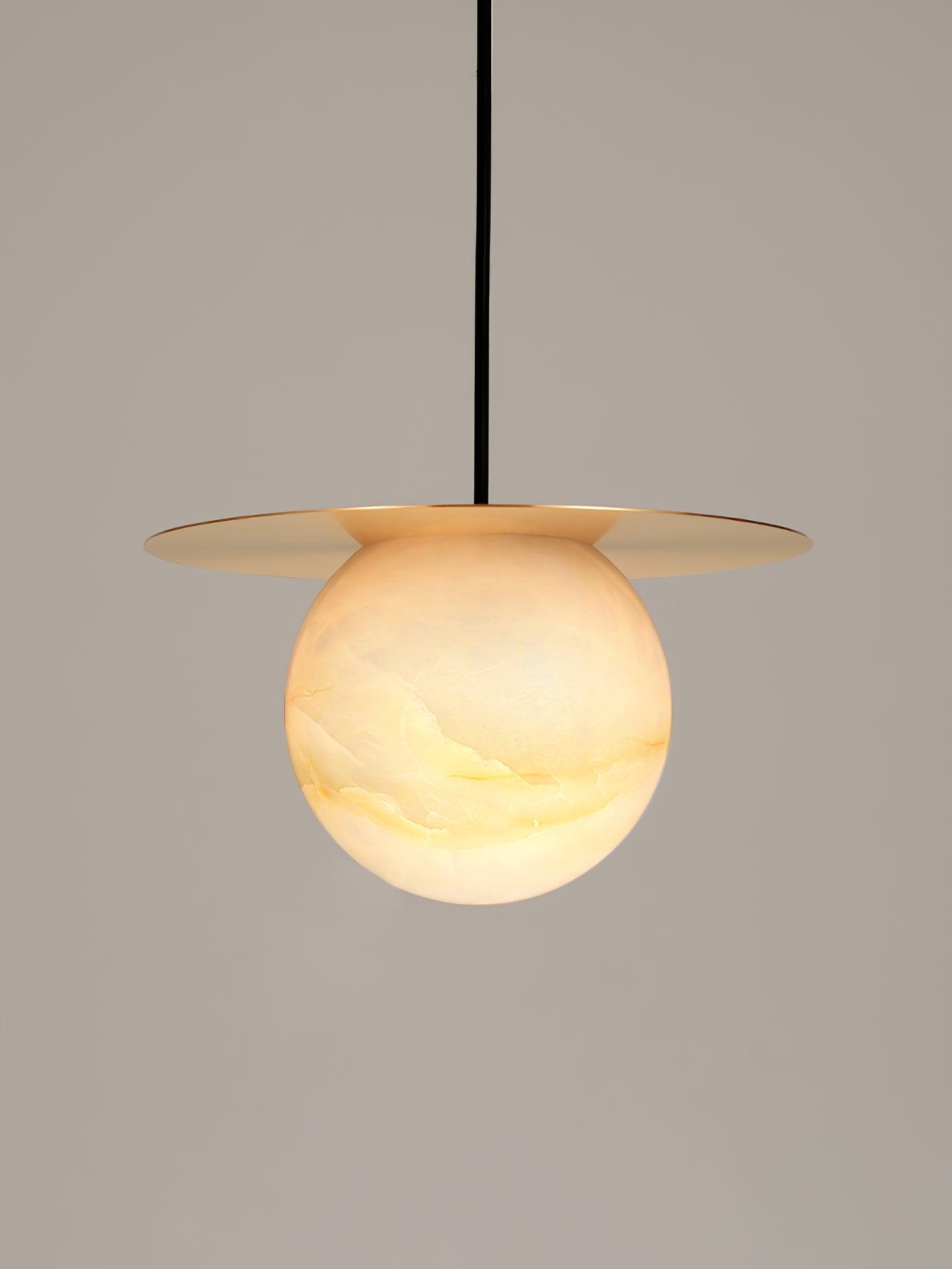 Suspension moderne Frithjof en Albâtre Laiton et blanc