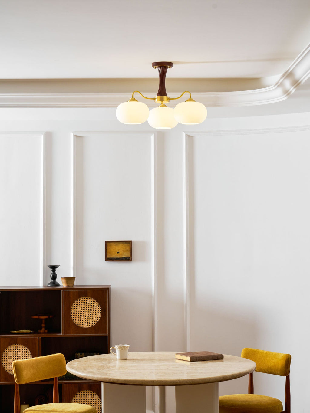 Lustre moderne West en bois Laiton et noyer et blanc