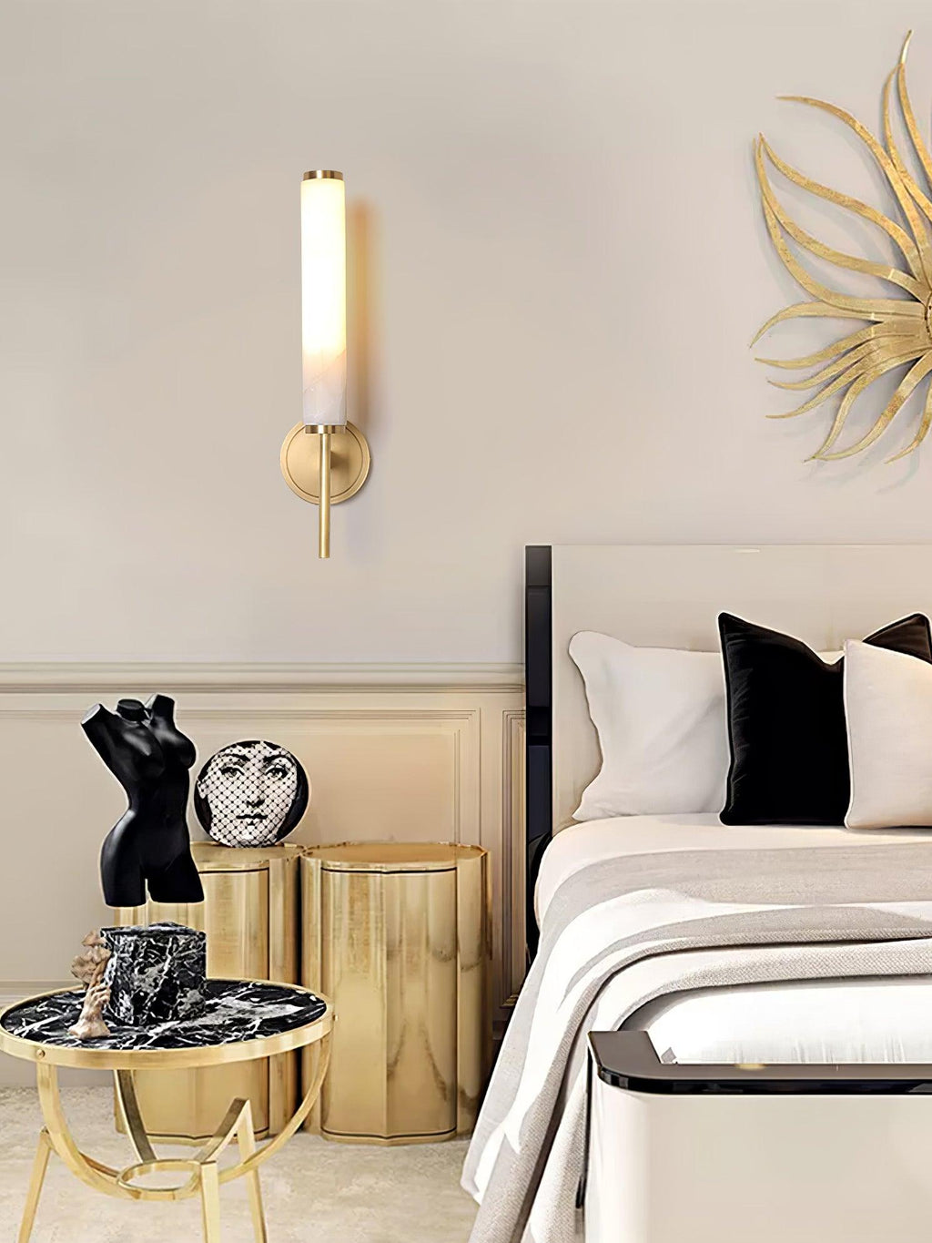 Applique murale moderne Nash en Albâtre Laiton et blanc