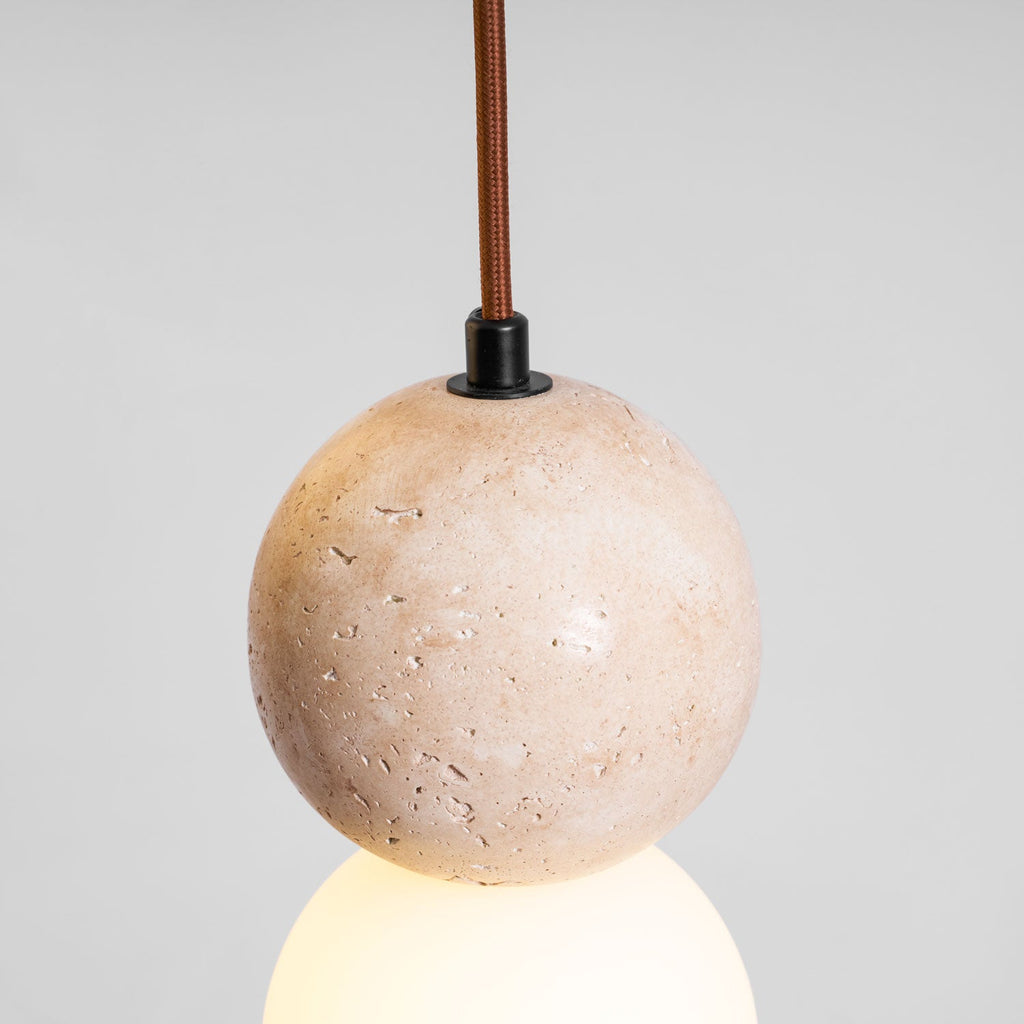Suspension moderne Fridtjof en Travertin jaune et blanc