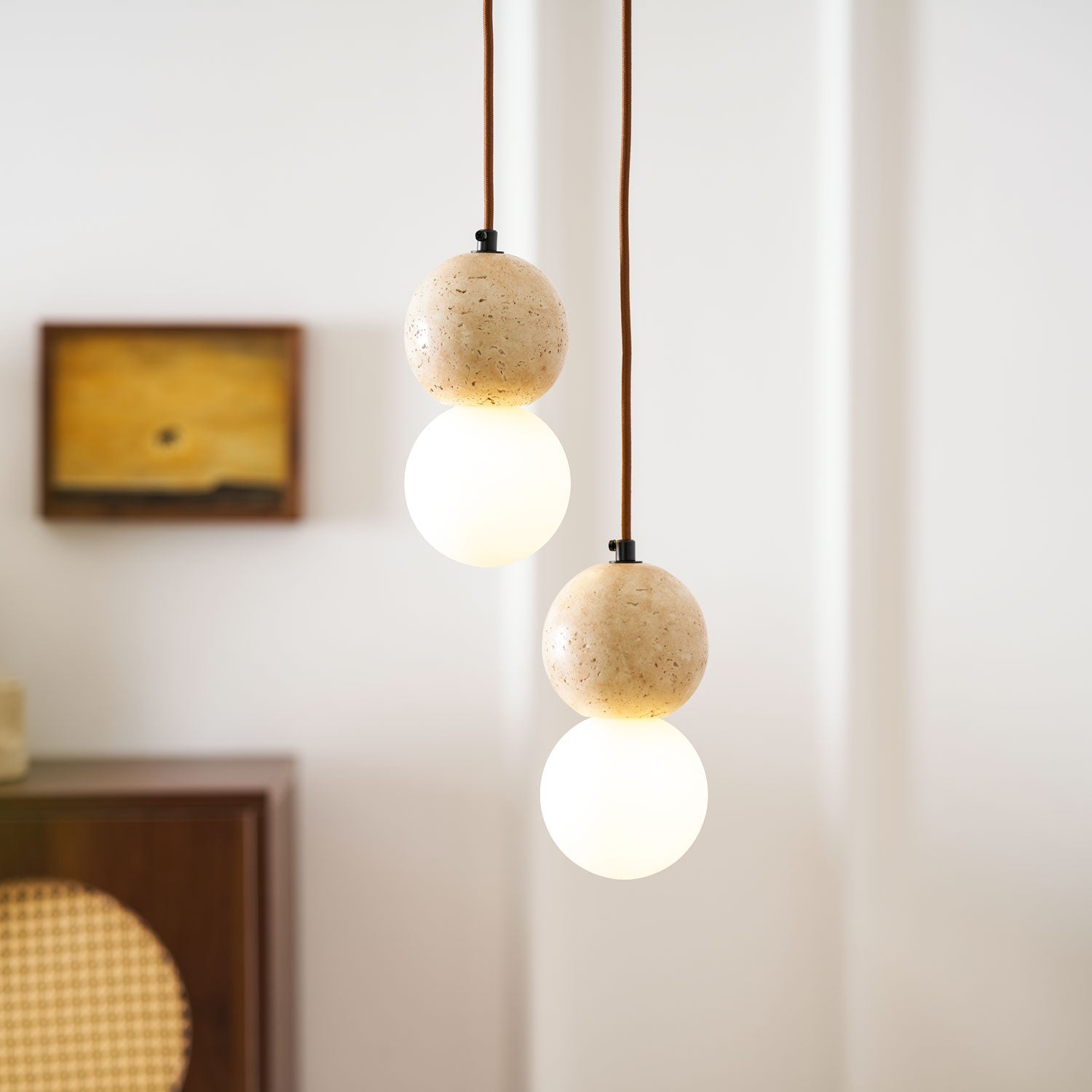 Suspension moderne Fridtjof en Travertin jaune et blanc