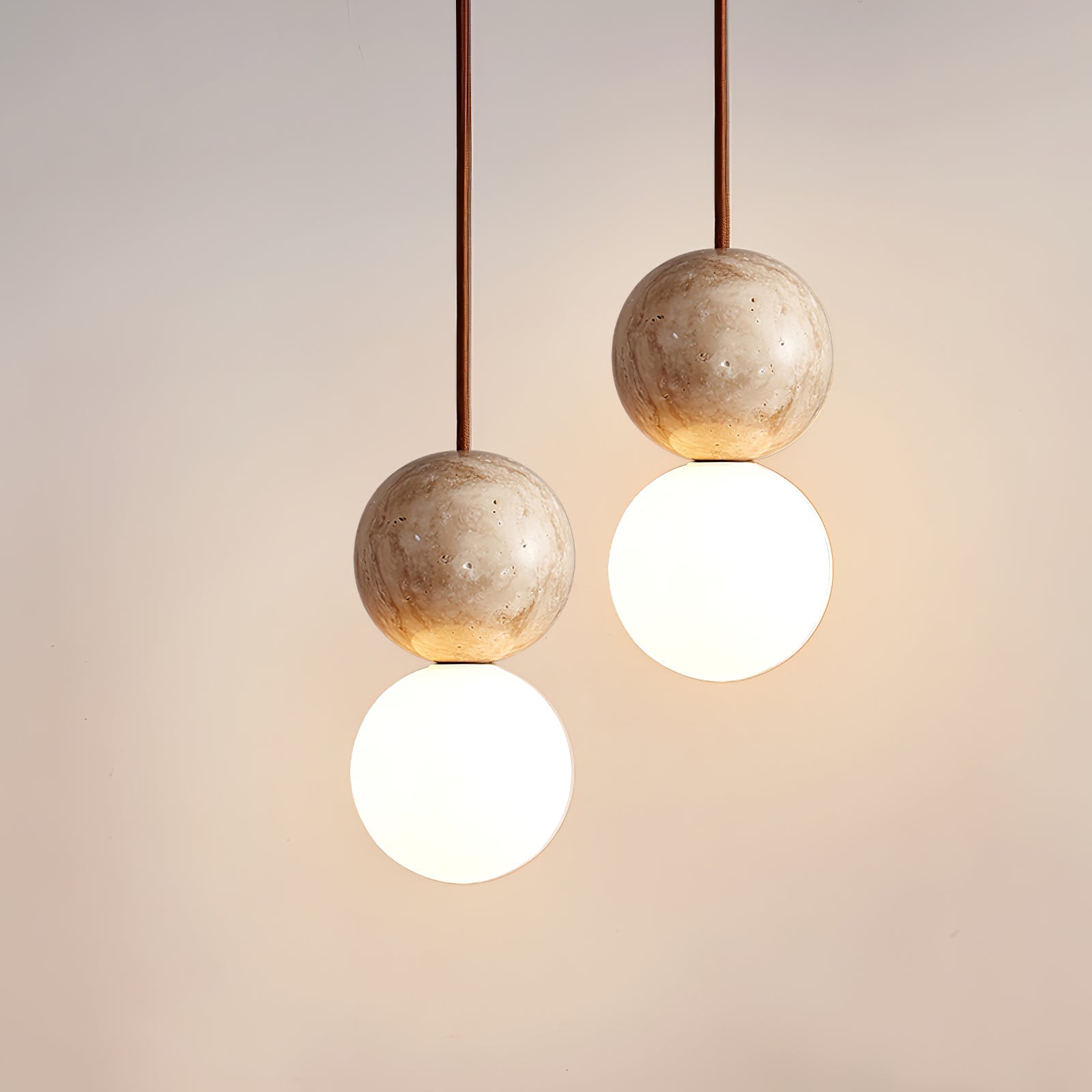 Suspension moderne Fridtjof en Travertin jaune et blanc
