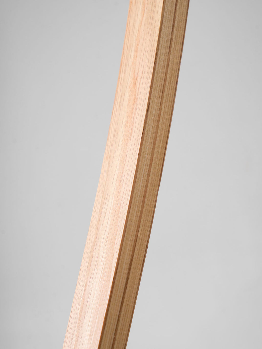 Lampadaire moderne Etan en Métal, Lin Hêtre bois et blanc