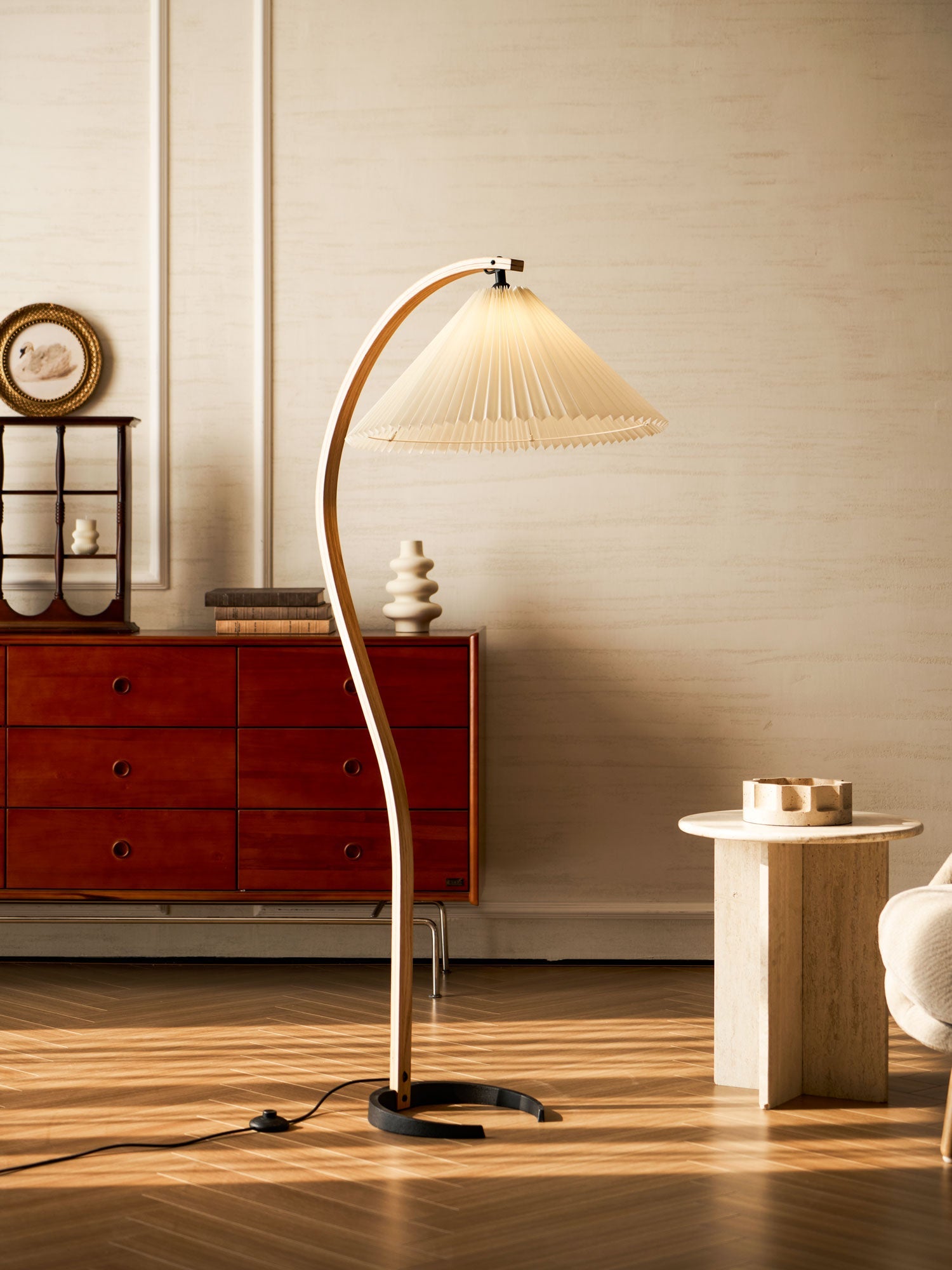 Lampadaire moderne Etan en Métal, Lin Hêtre bois et blanc