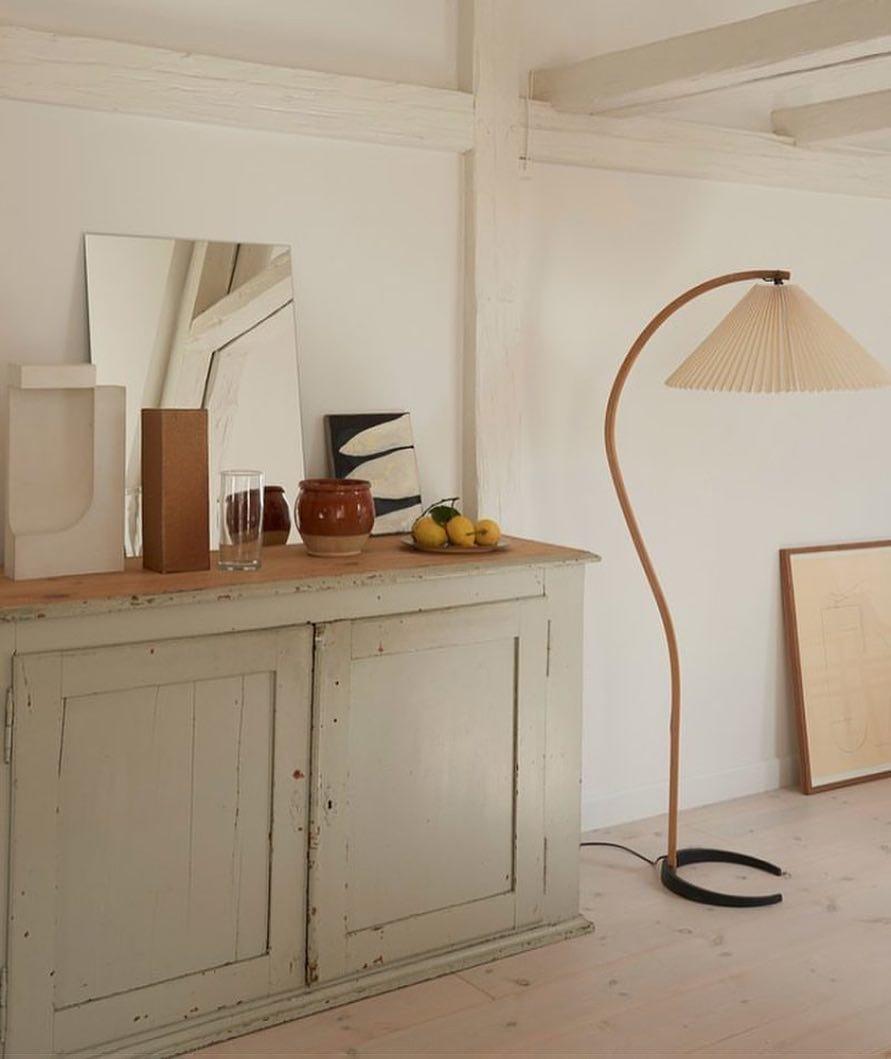 Lampadaire moderne Etan en Métal, Lin Hêtre bois et beige