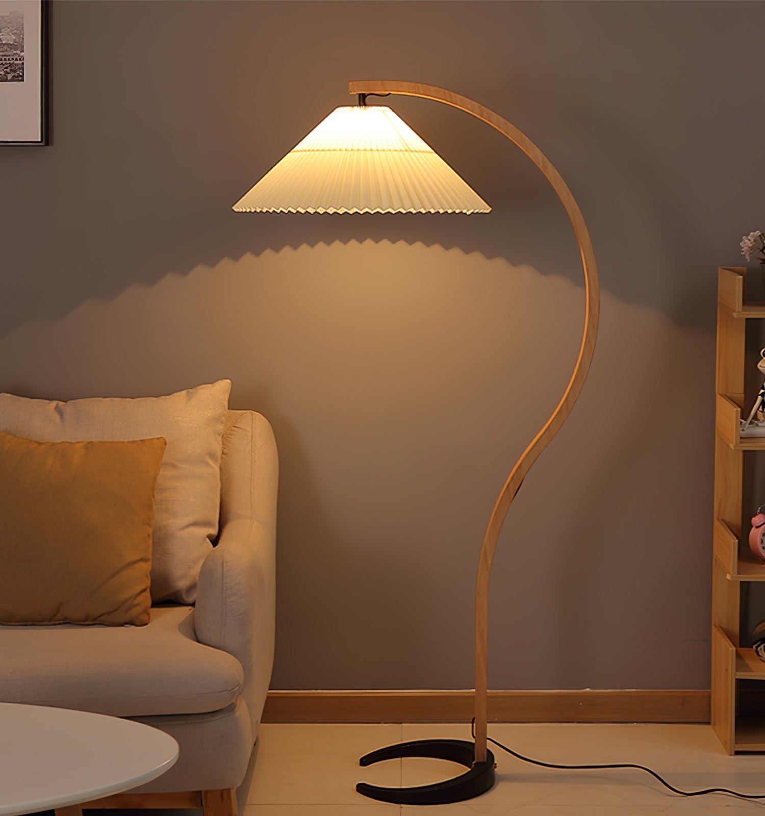 Lampadaire moderne Etan en Métal, Lin Hêtre bois et blanc
