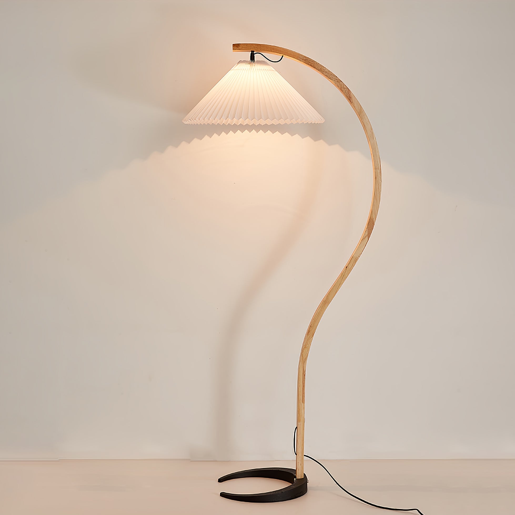 Lampadaire moderne Etan en Métal, Lin Hêtre bois et blanc