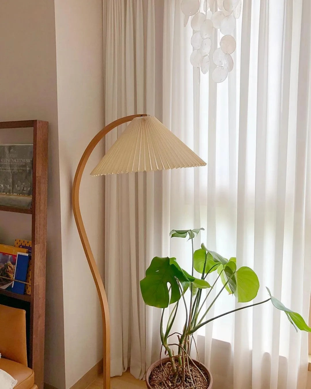 Lampadaire moderne Etan en Métal, Lin Hêtre bois et café