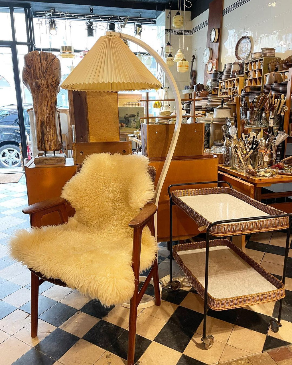 Lampadaire moderne Etan en Métal, Lin Hêtre bois et beige