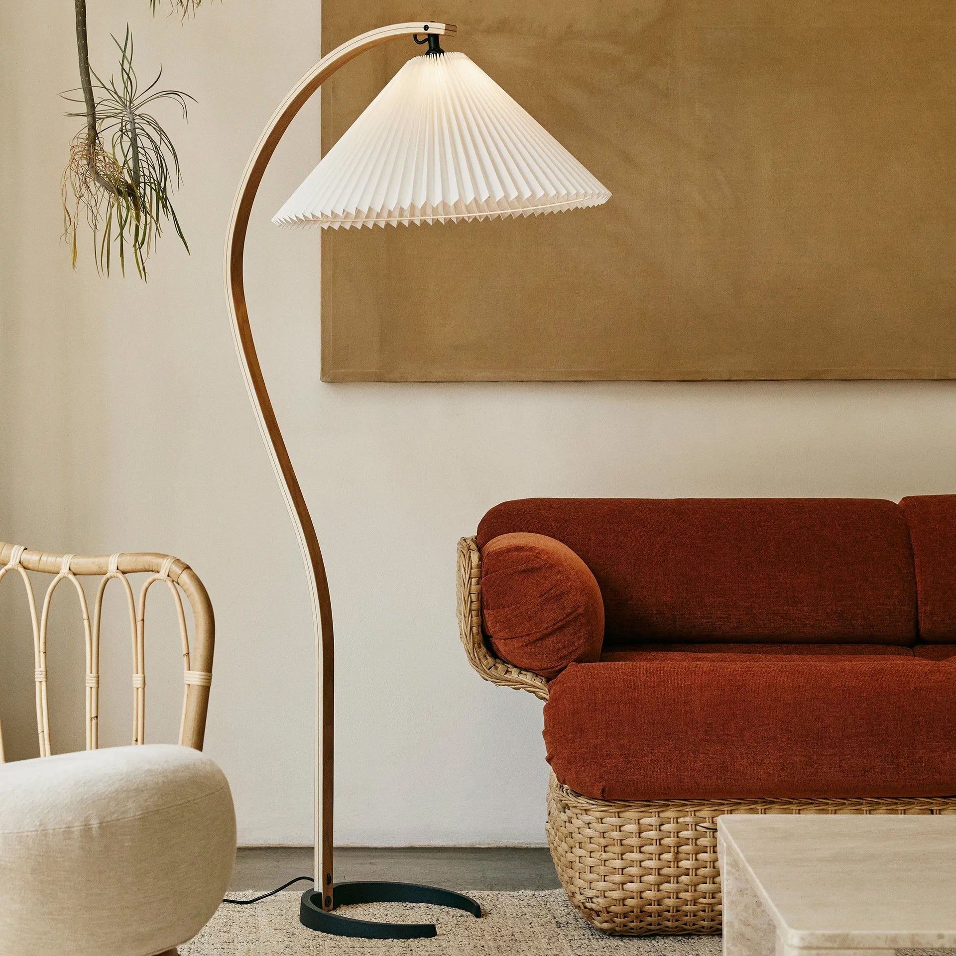 Lampadaire moderne Etan en Métal, Lin Hêtre bois et beige