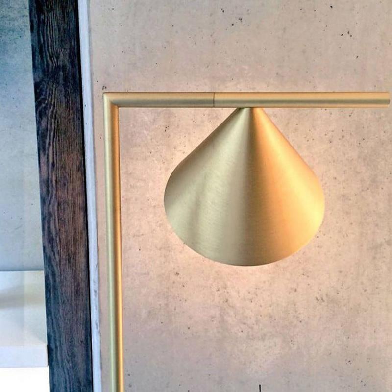 Lampadaire moderne Tuomas en Marbre Noir