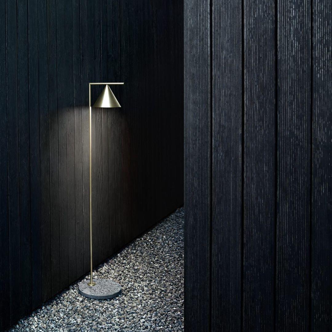 Lampadaire moderne Tuomas en Marbre Noir