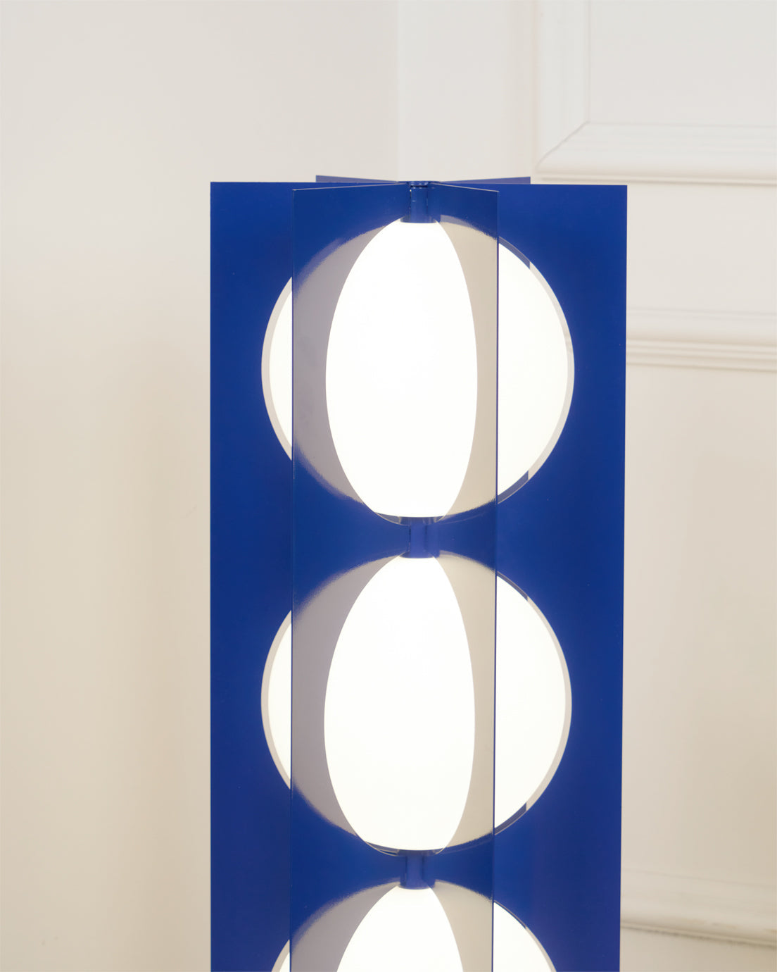 Lampadaire moderne Ruben en Marbre Bleu et blanc