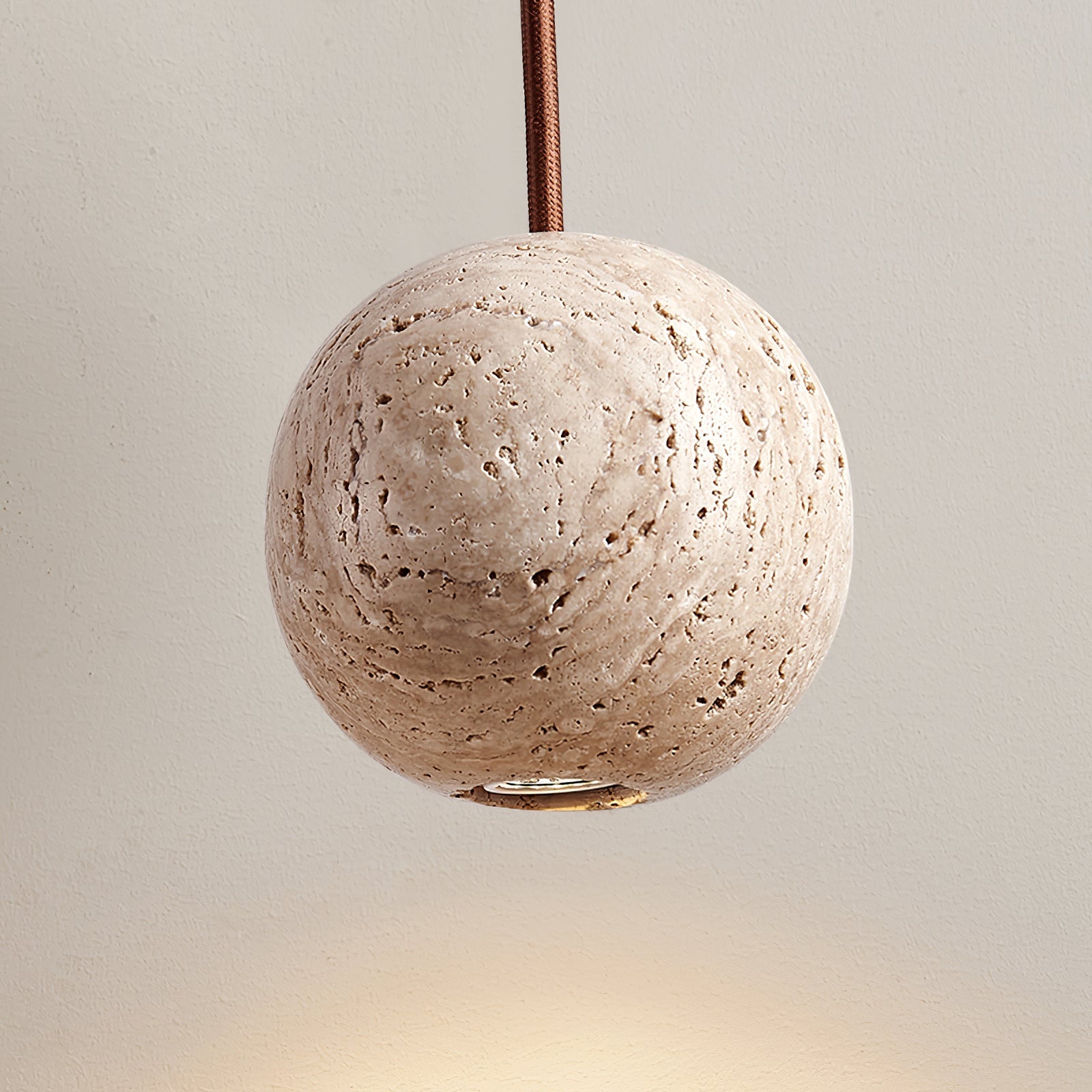 Suspension moderne Irvin en Travertin jaune