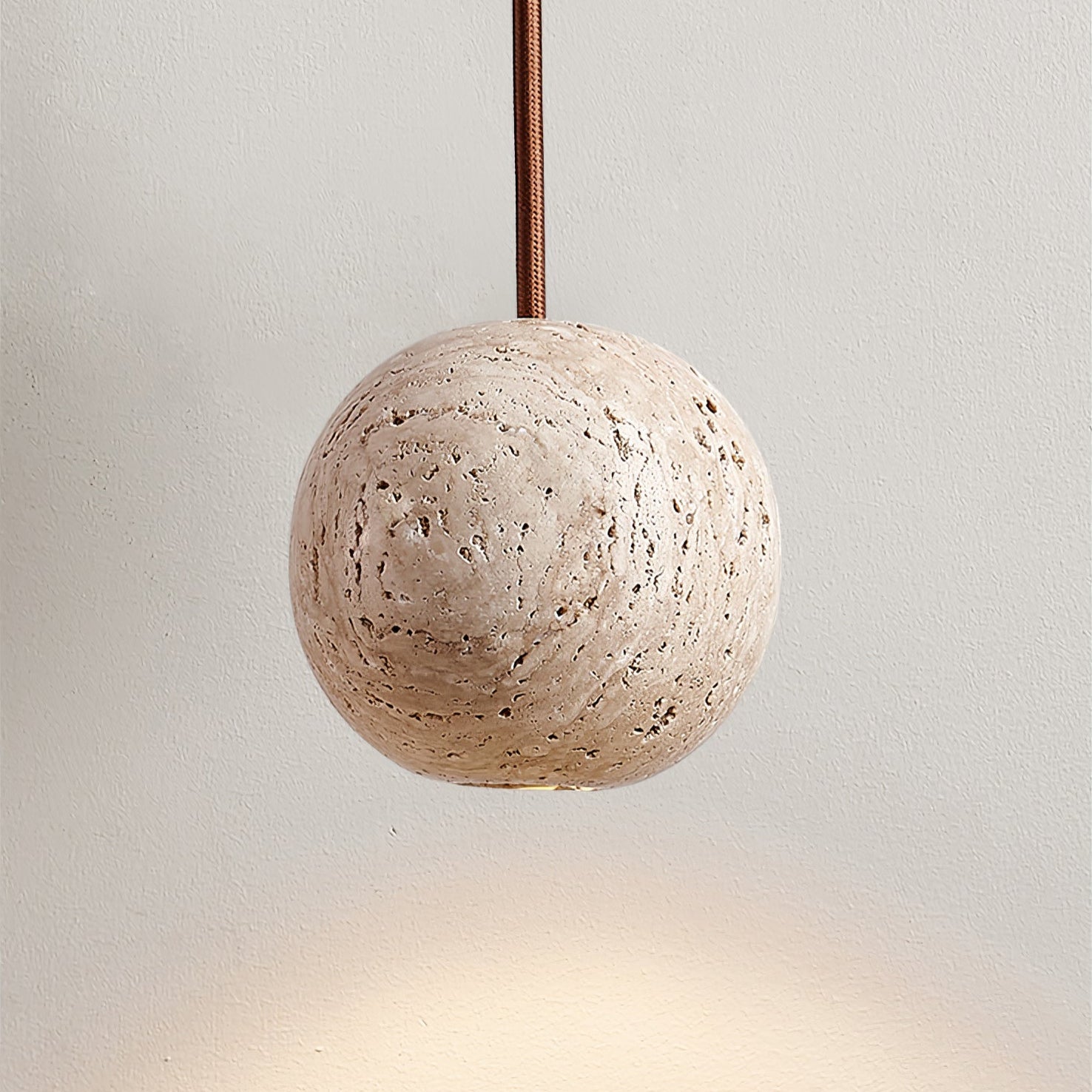 Suspension moderne Irvin en Travertin jaune