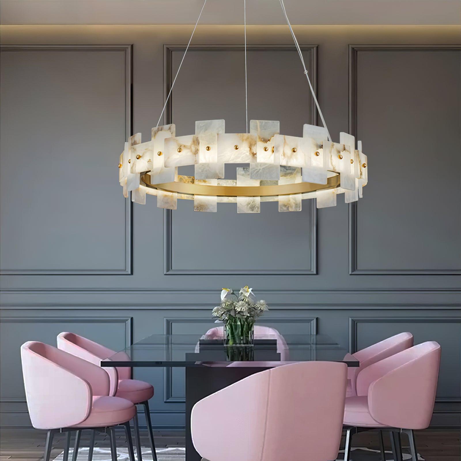 Lustre moderne Tobin en Albâtre Laiton et blanc
