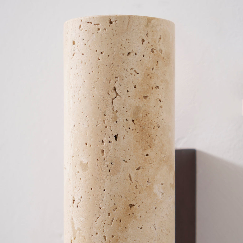 Applique murale moderne Eirikur en Noyer bois et travertin jaune