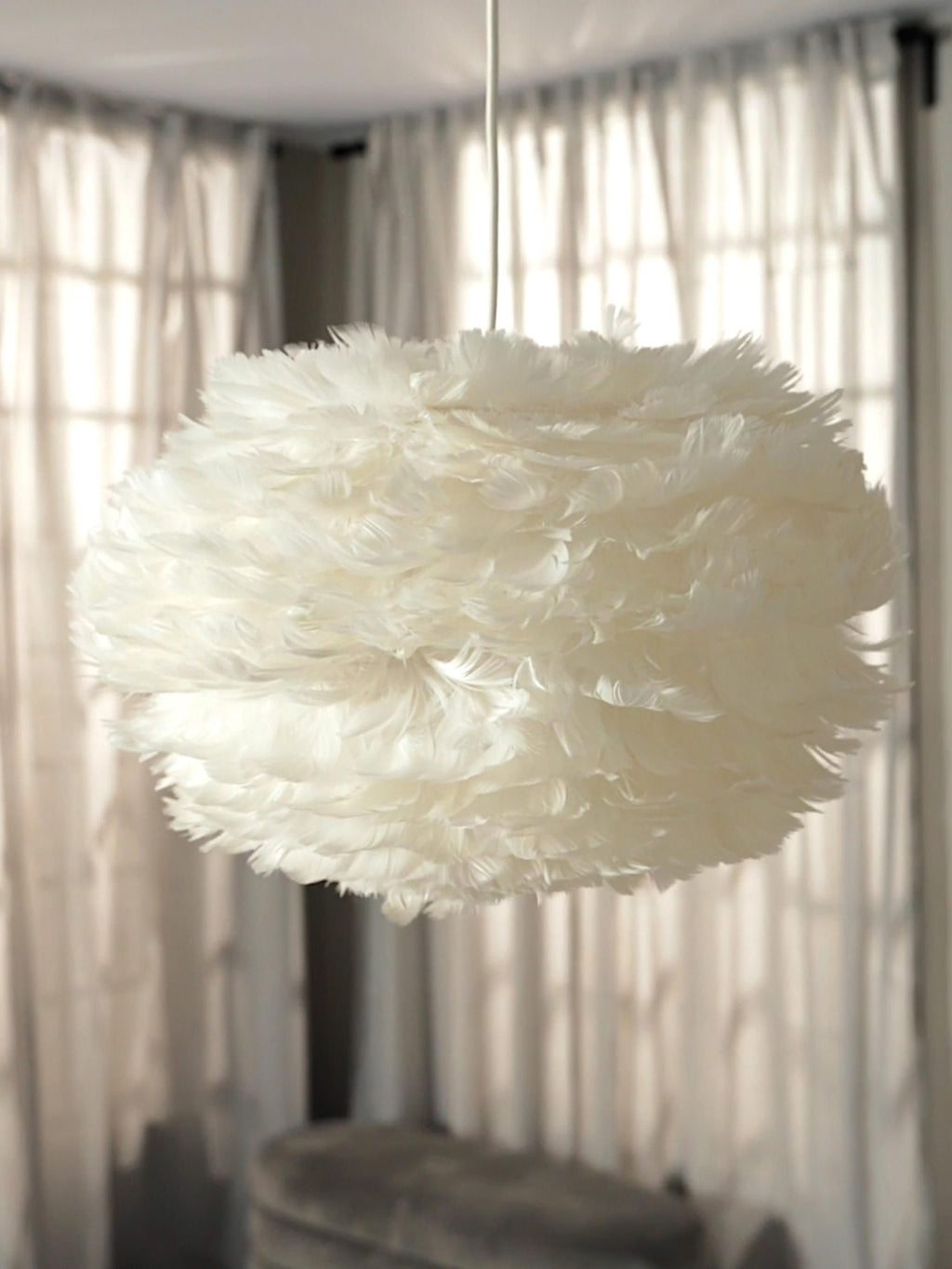 Suspension en plumes Bjalfi - Blanc