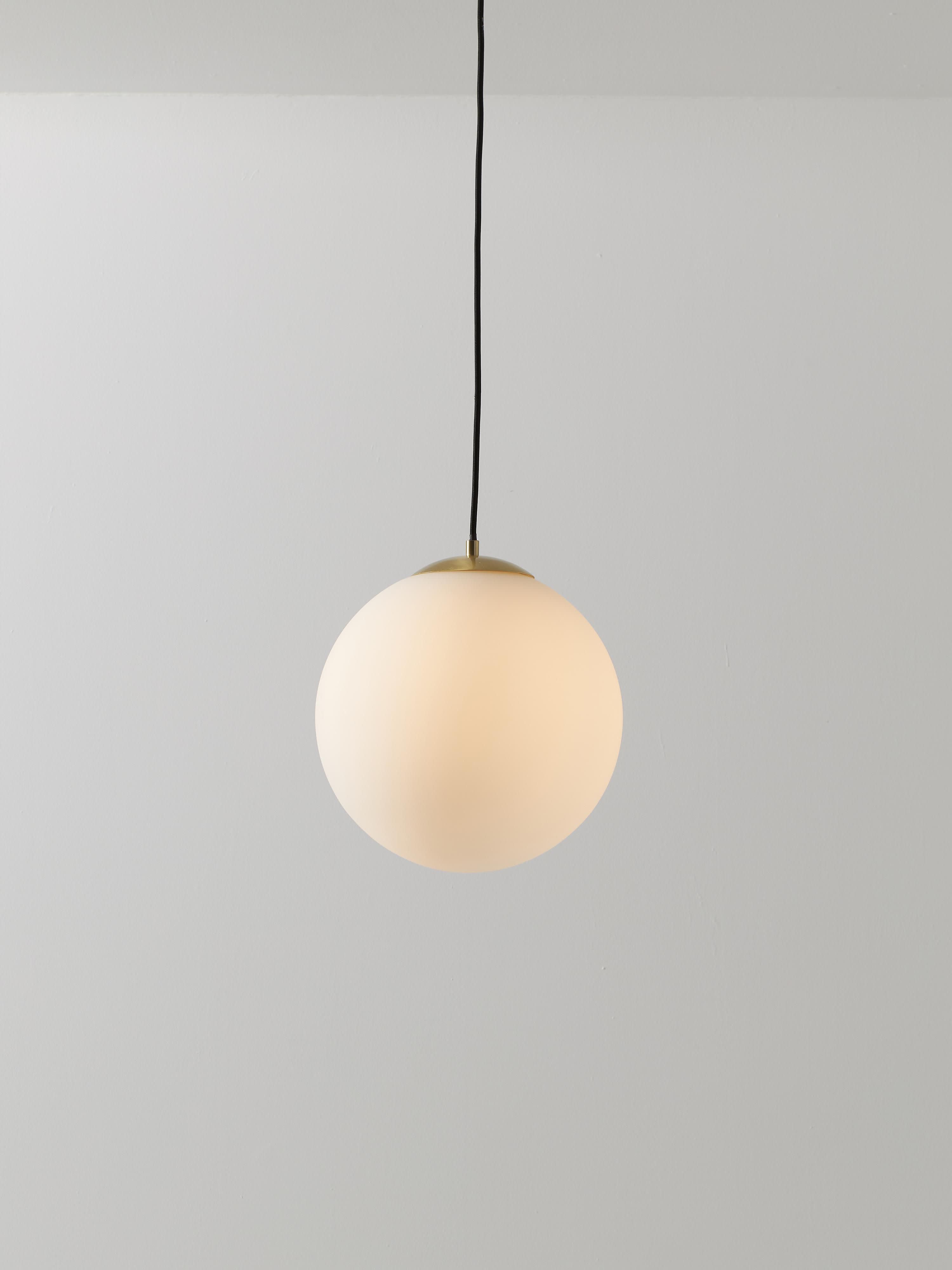 Suspension boule en verre opalescent Aaric - Blanc