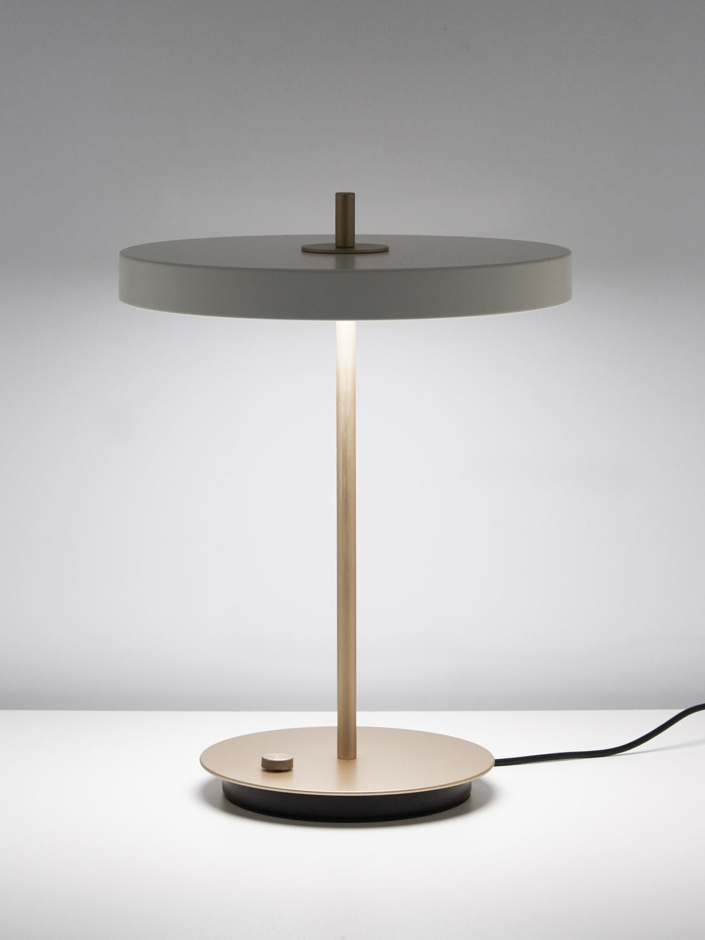 Lampe à poser LED Kurt, intensité ajustable - Beige clair, doré