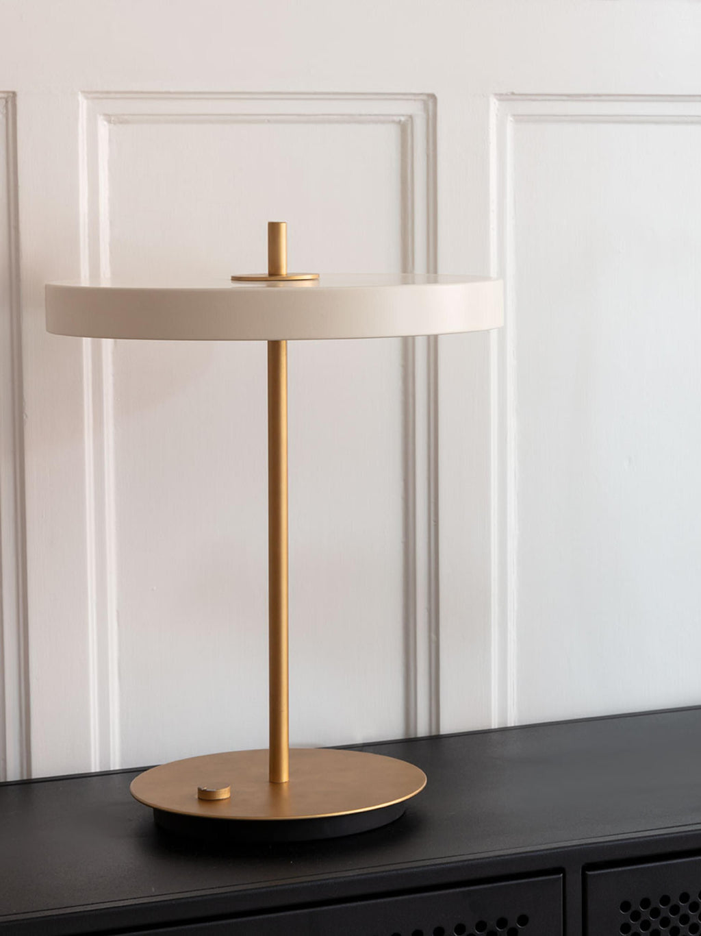 Lampe à poser LED Kurt, intensité ajustable - Beige clair, doré