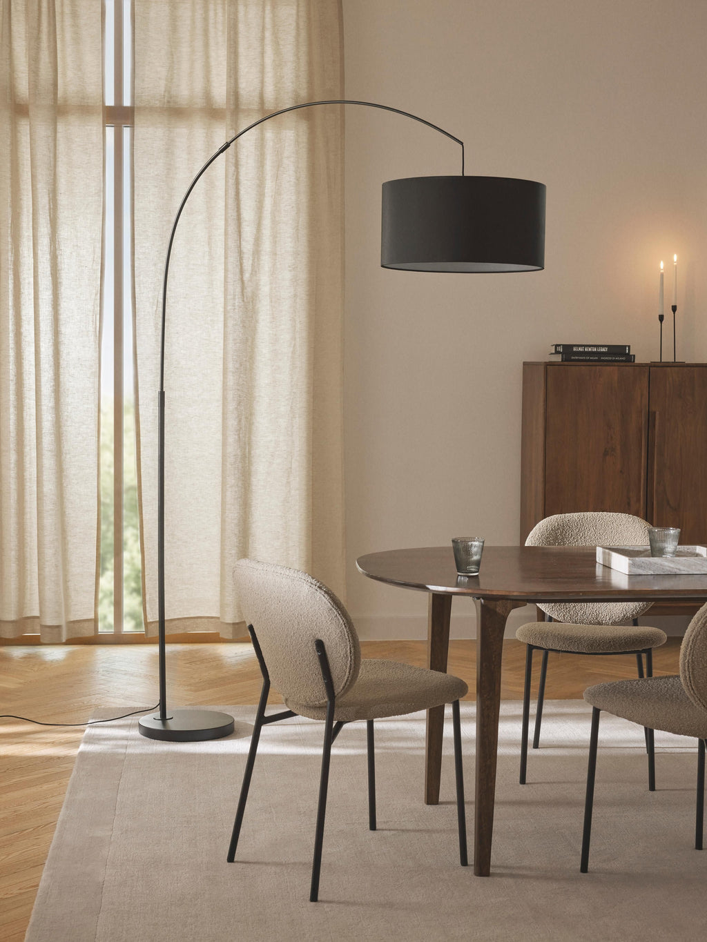 Grand lampadaire arc Cree - Noir