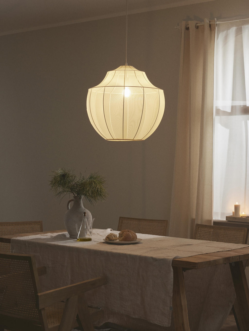 Suspension en tulle Paavo - Beige clair