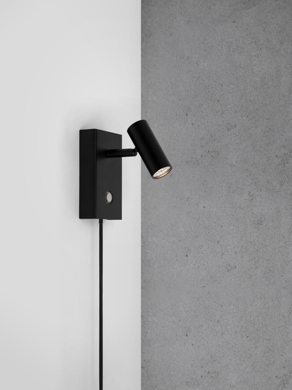 Petite applique LED à intensité variable Perry - Noir